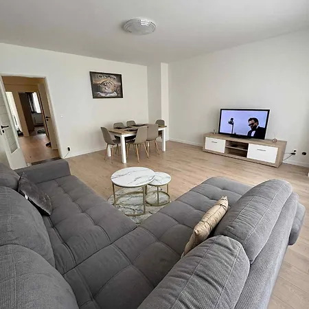 Iveta's Palace أوستيند